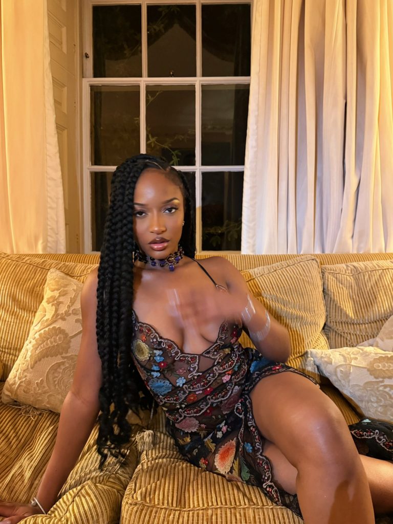 Ayra Starr 